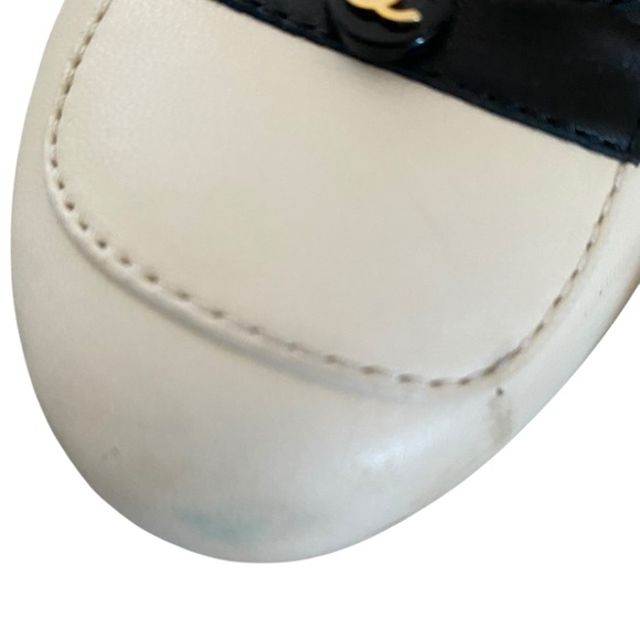 CHANEL Women's Two-Tone Black and Cream Heels - Picture 6 of 11